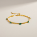 Bracciale collezione Althea con smeraldi in acciaio inossidabile dorato regolabile ipoallergenico