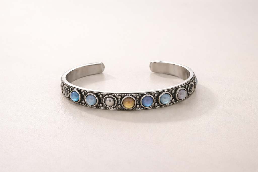 🌙 SELENE | LUNA – Bracciale in Argento 925 con Labradorite