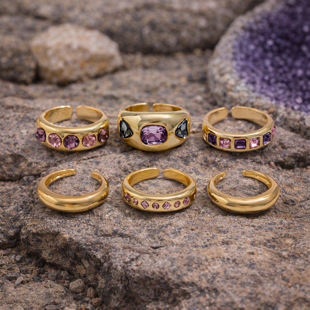 ✨ Lux Liliae ✨

Anelli Regolabili Luxury con Zirconi Lilla
Raffinato | Luminoso | Iconico