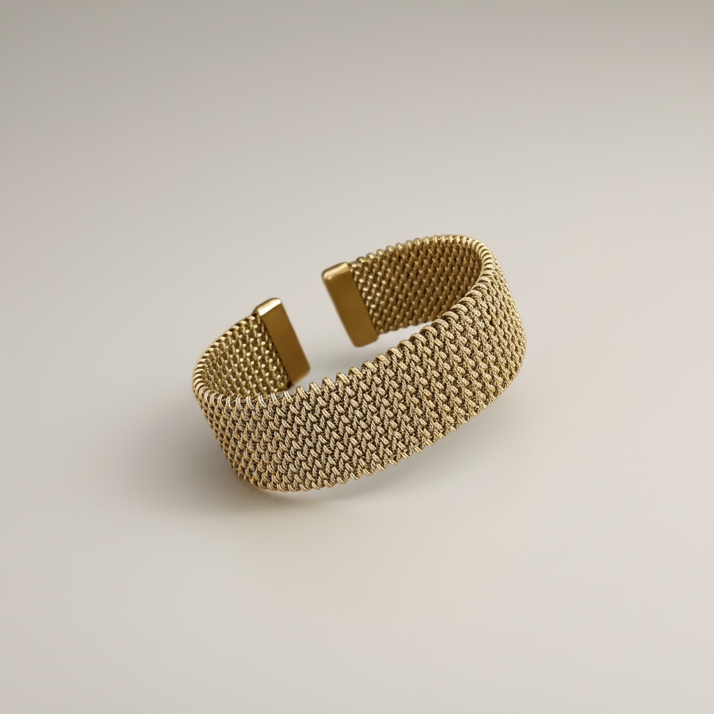 ✨ SOL INVICTUS

Bracciale in Acciaio Inox • Regolabile • Finitura Gold Luxury