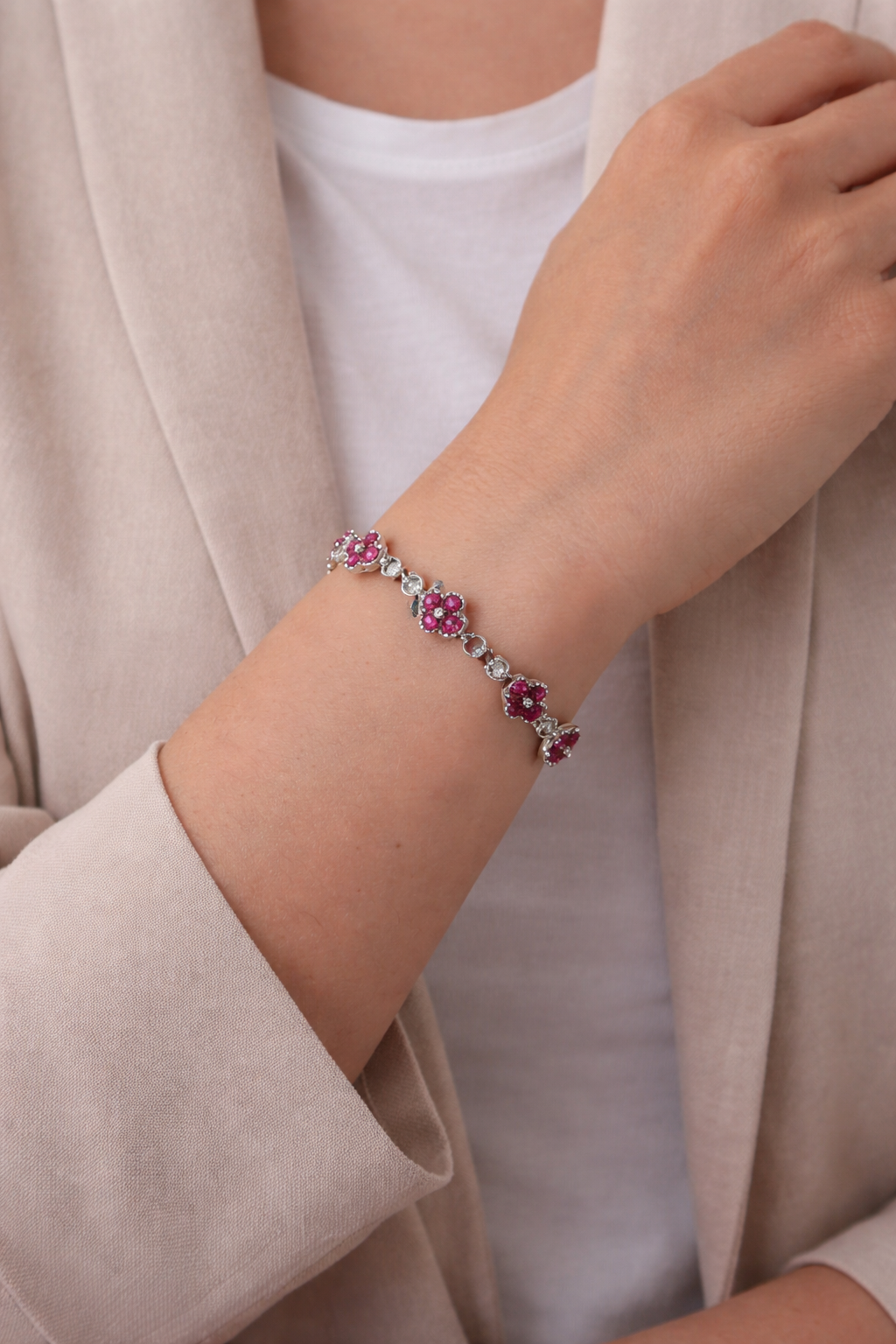 Bracciale Floréa Classic in Acciaio con Zirconi – Bracciale Fiore Elegante Donna