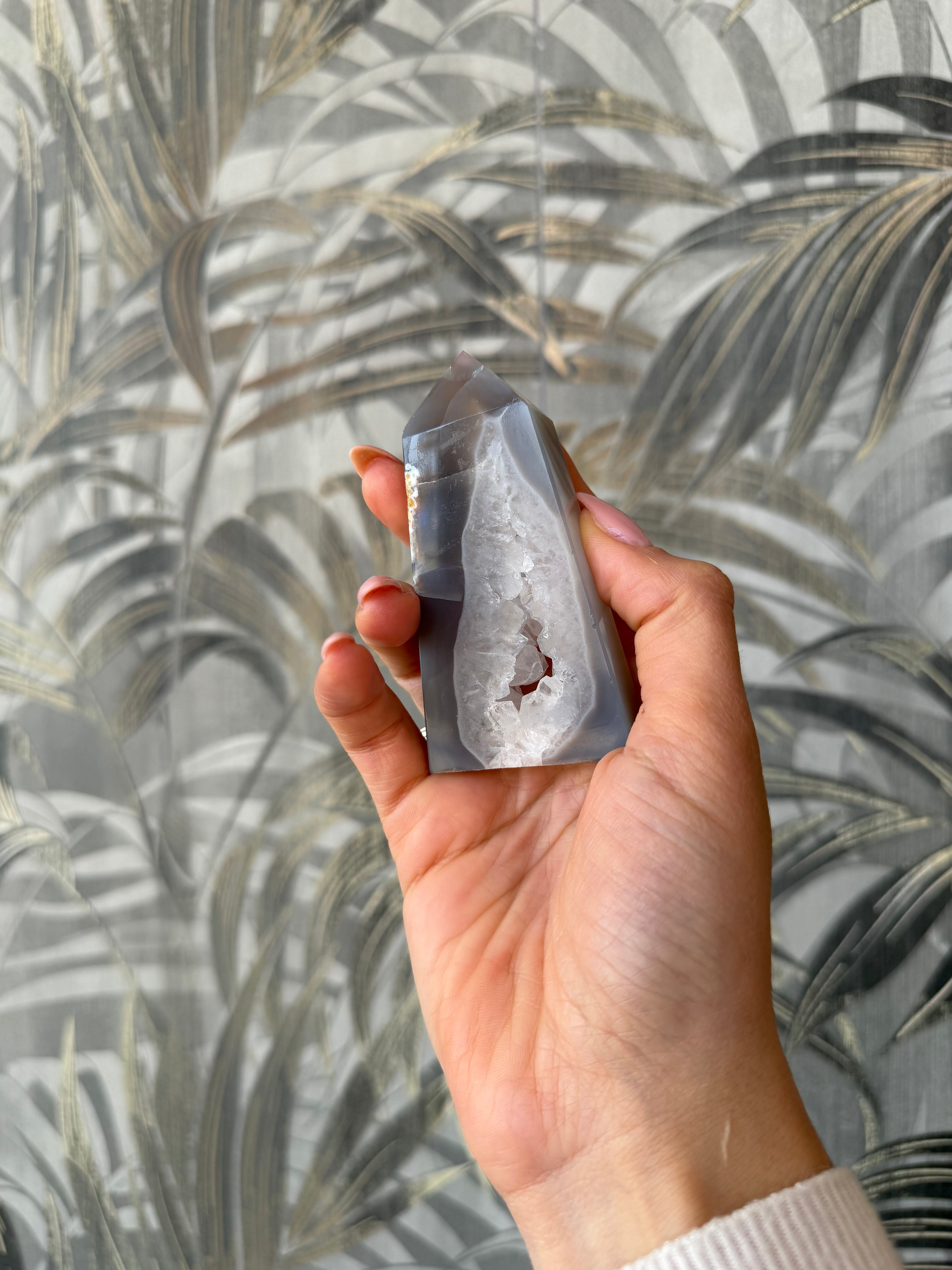 Agata con drusa naturale – pezzo unico